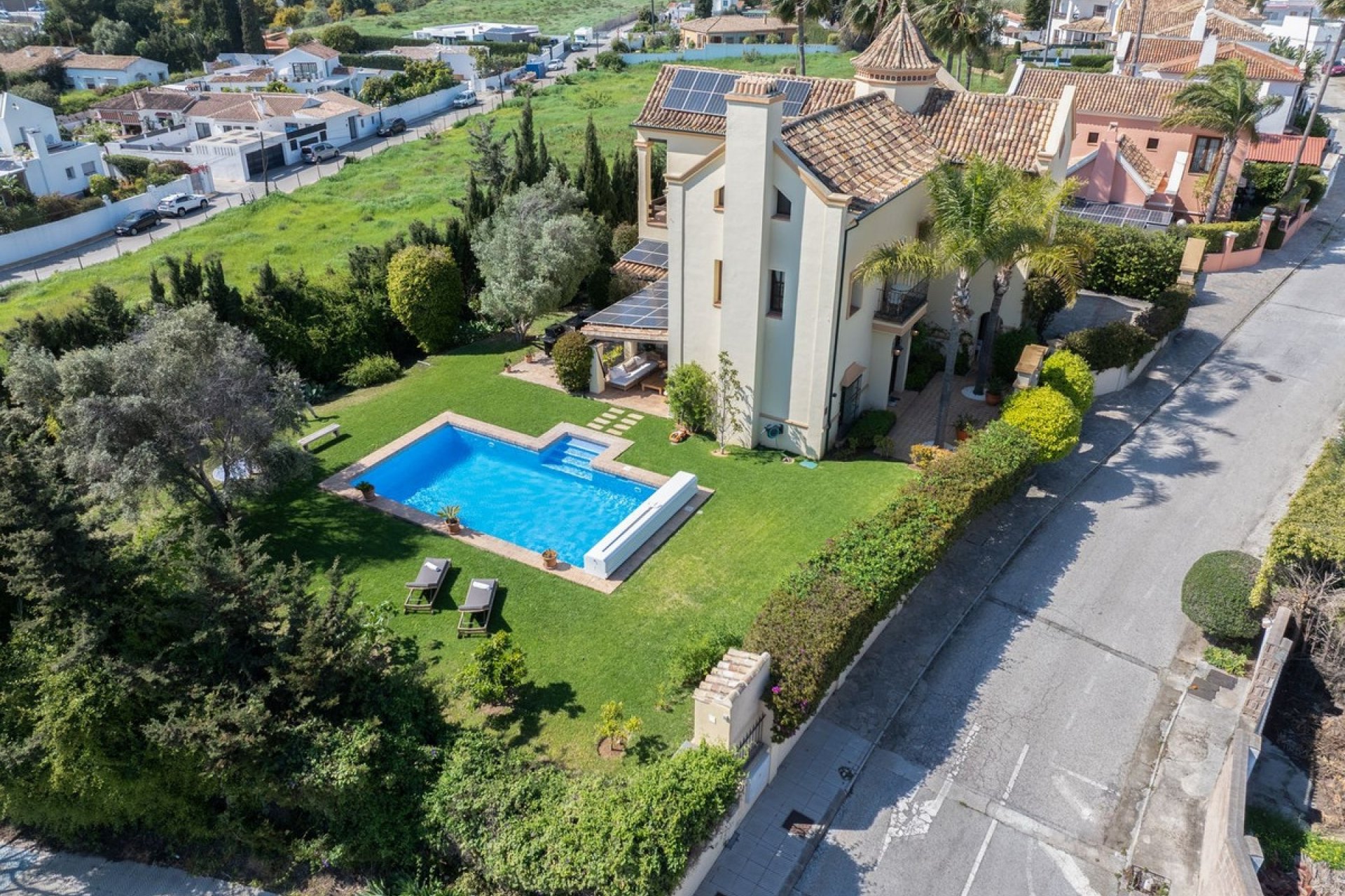 Resale - Villa - Marbella - San Pedro de Alcántara