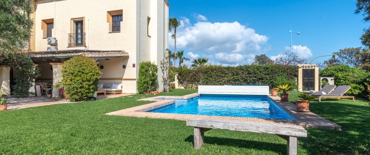 Resale - Villa - Marbella - San Pedro de Alcántara