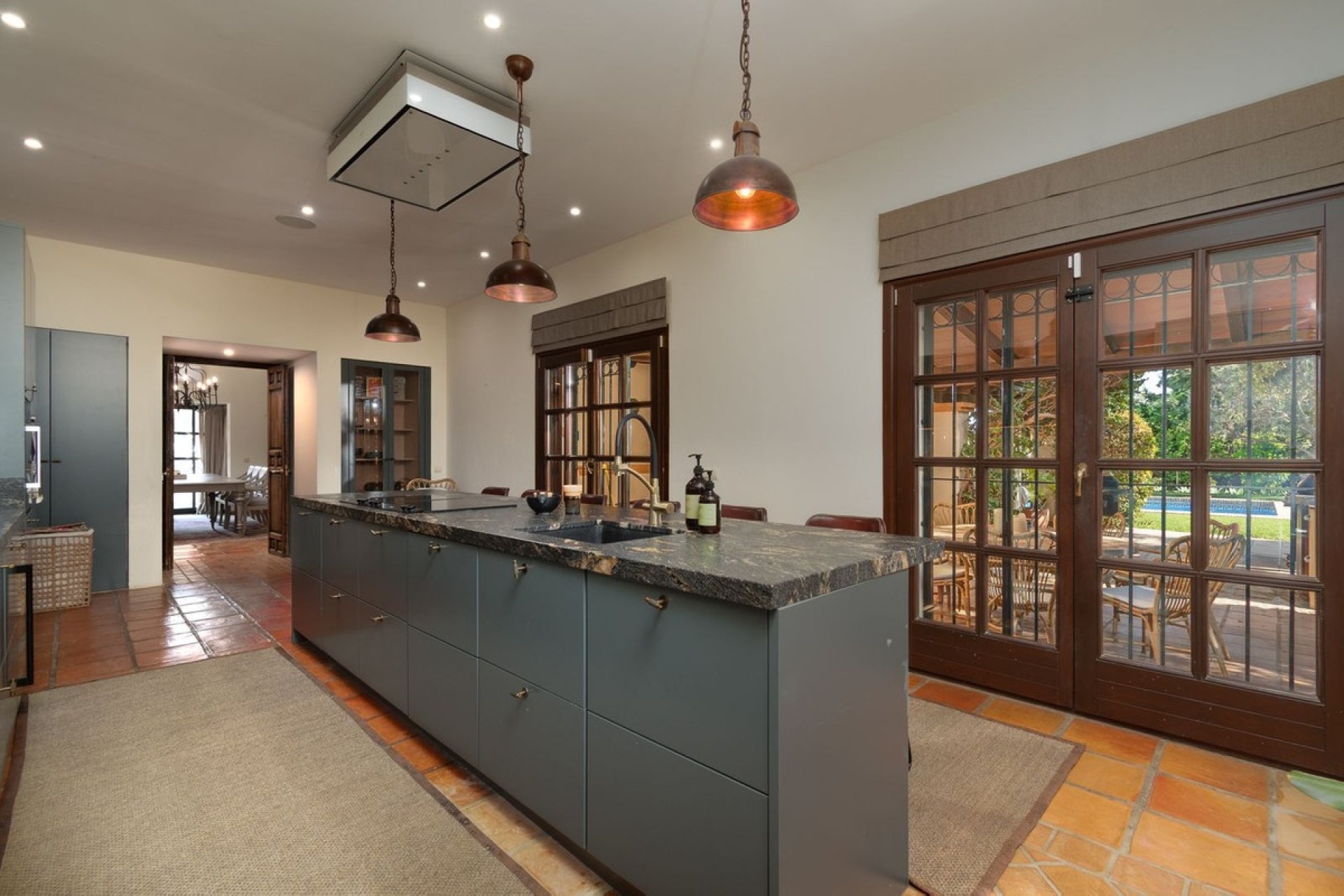 Resale - Villa - Marbella - San Pedro de Alcántara