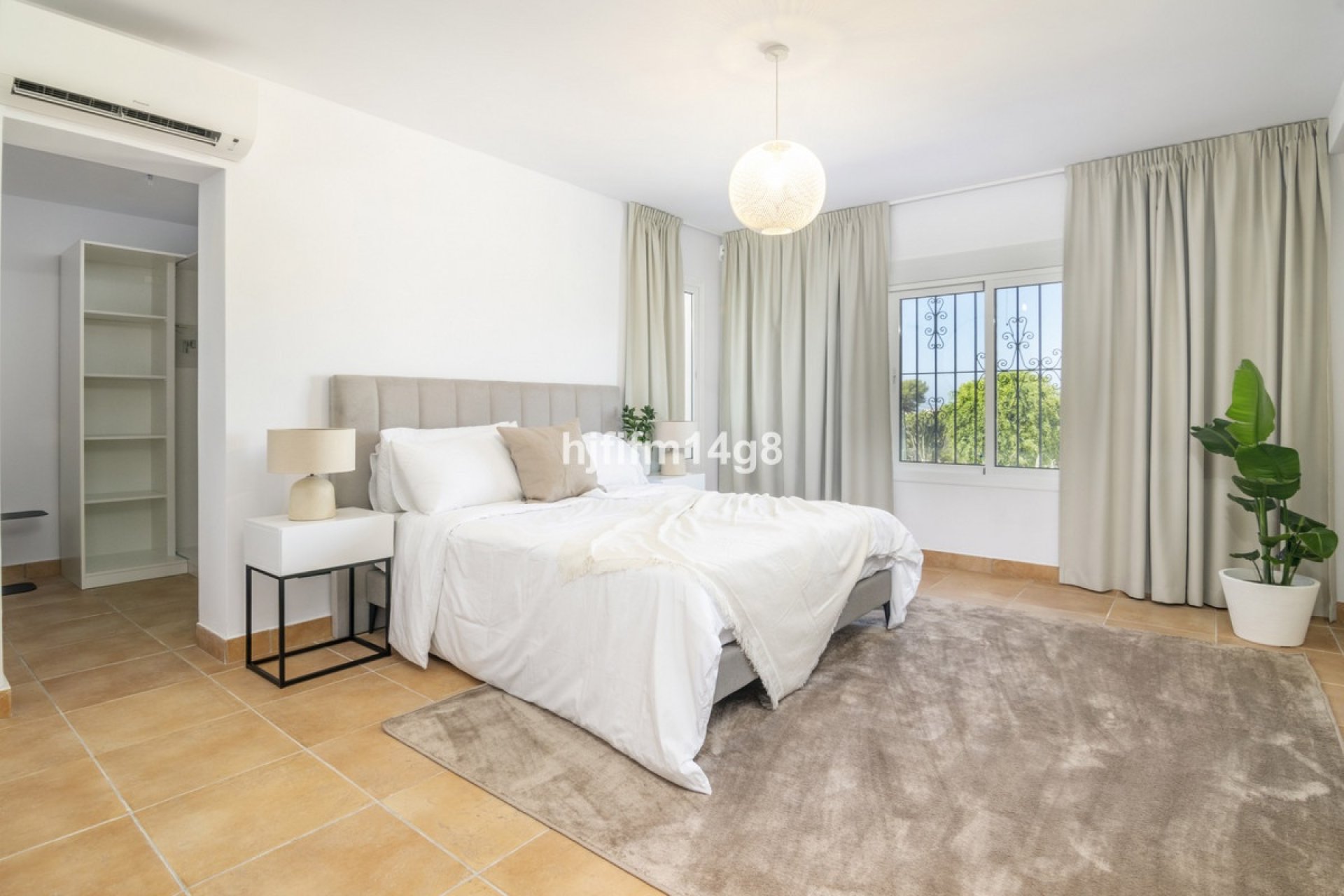 Resale - Villa - Marbella - San Pedro de Alcántara