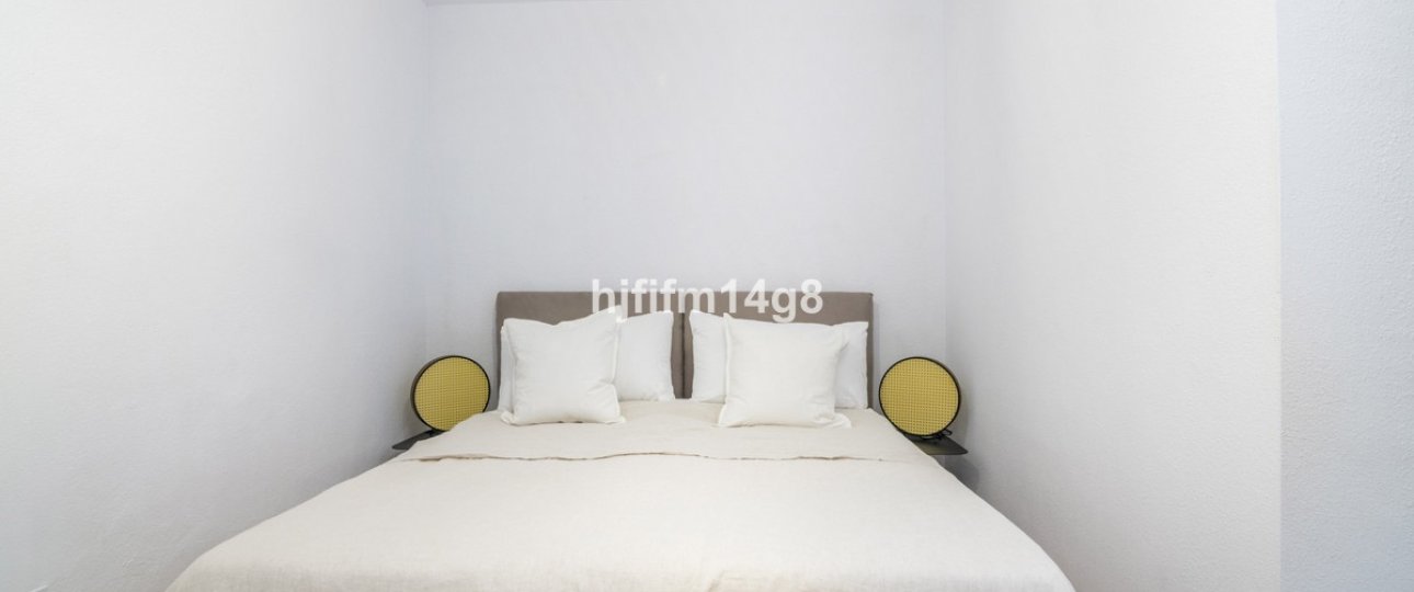 Resale - Villa - Marbella - San Pedro de Alcántara
