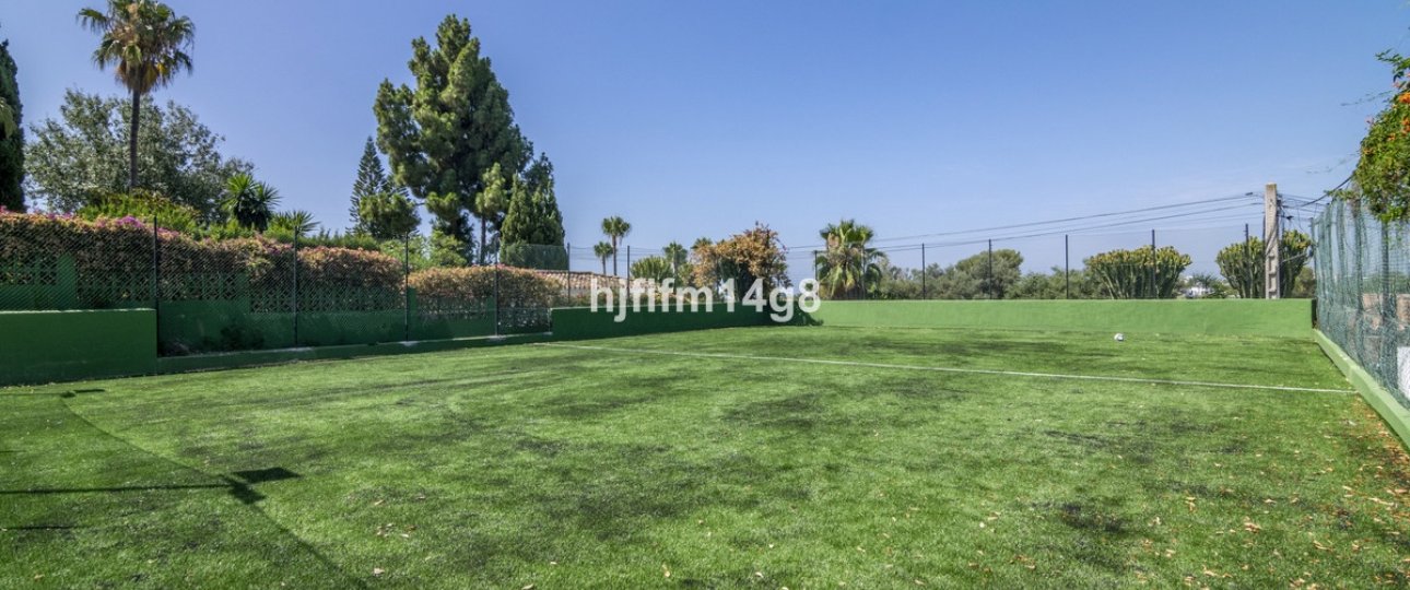 Resale - Villa - Marbella - San Pedro de Alcántara