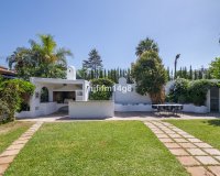 Resale - Villa - Marbella - San Pedro de Alcántara