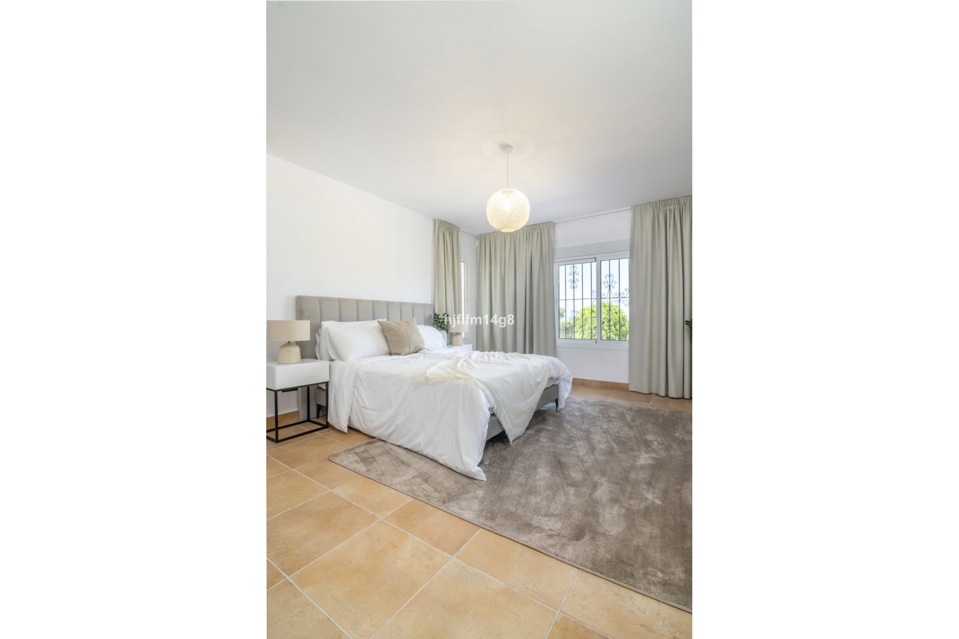 Resale - Villa - Marbella - San Pedro de Alcántara