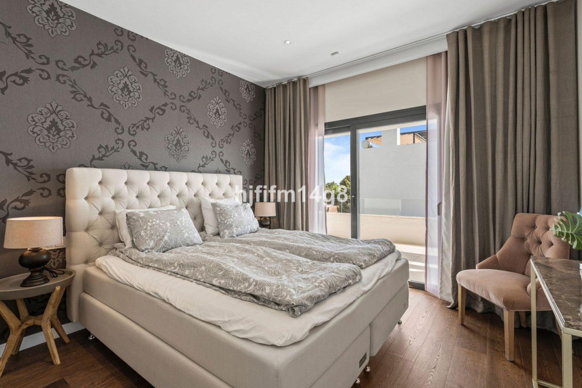 Resale - Villa - Marbella - San Pedro de Alcántara