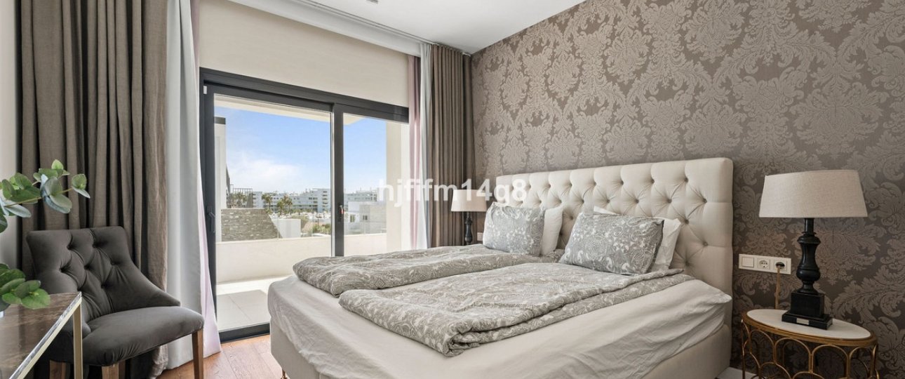 Resale - Villa - Marbella - San Pedro de Alcántara