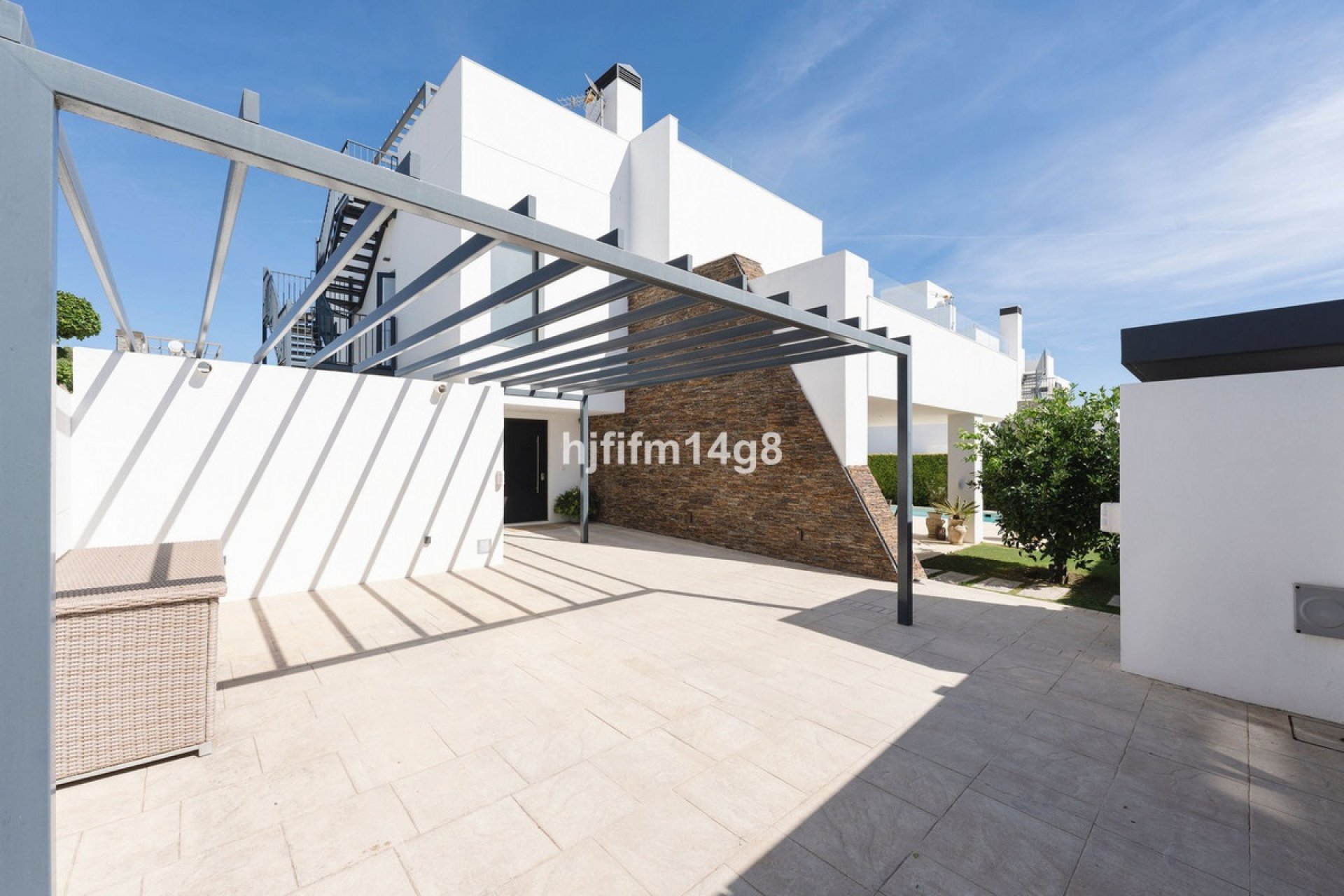 Resale - Villa - Marbella - San Pedro de Alcántara
