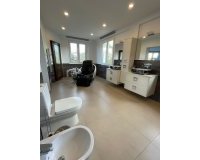 Resale - Villa - Marbella - San Pedro de Alcántara