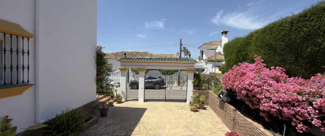 Resale - Villa - Marbella - San Pedro de Alcántara