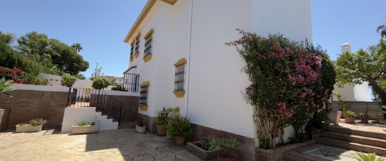 Resale - Villa - Marbella - San Pedro de Alcántara