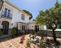 Resale - Villa - Marbella - San Pedro de Alcántara