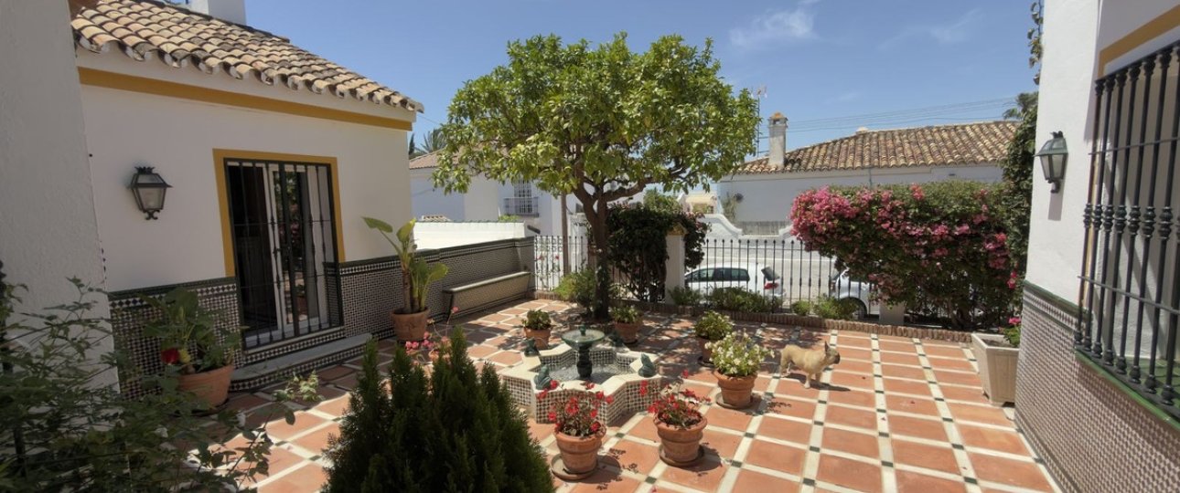 Resale - Villa - Marbella - San Pedro de Alcántara