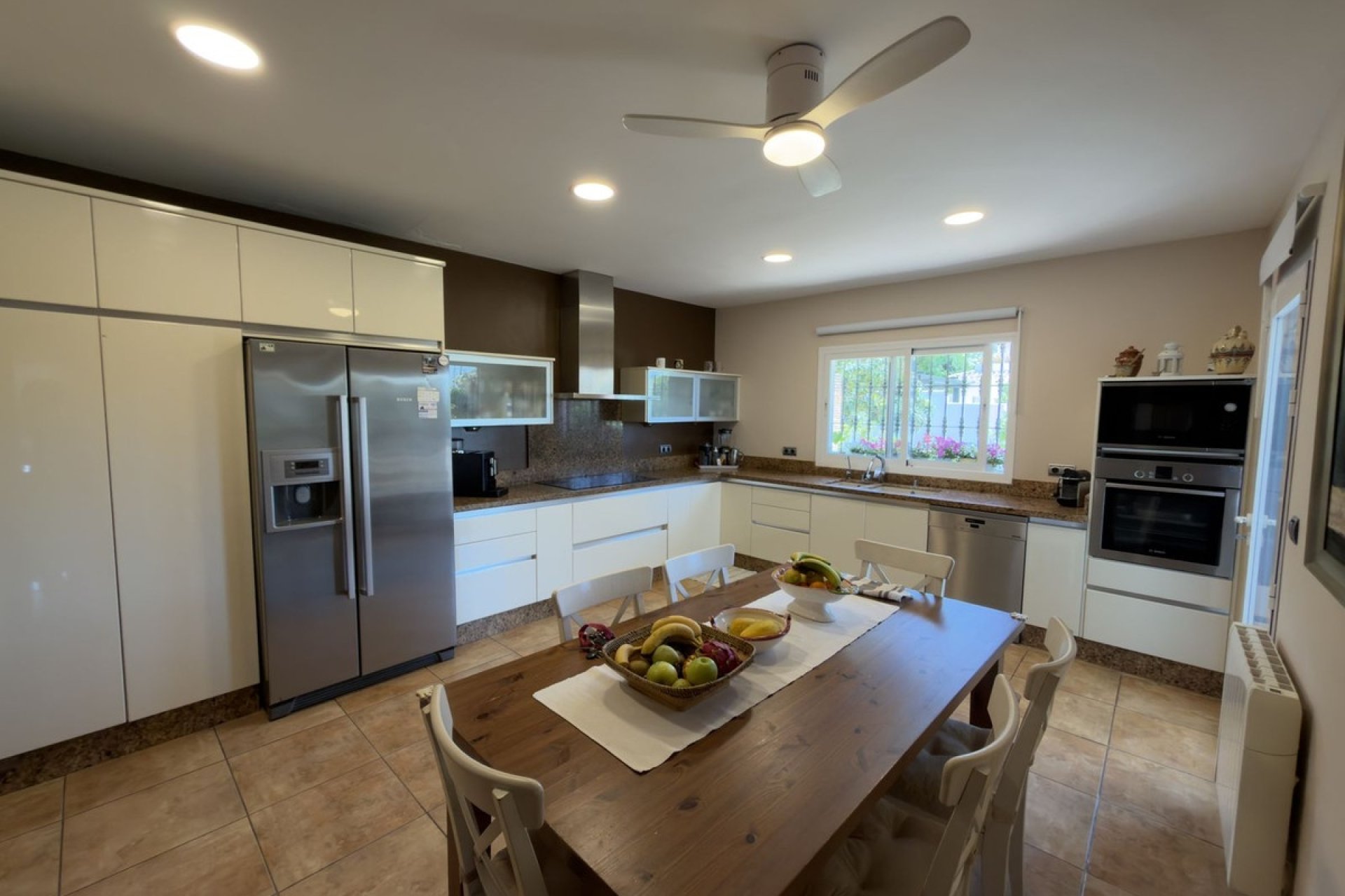 Resale - Villa - Marbella - San Pedro de Alcántara