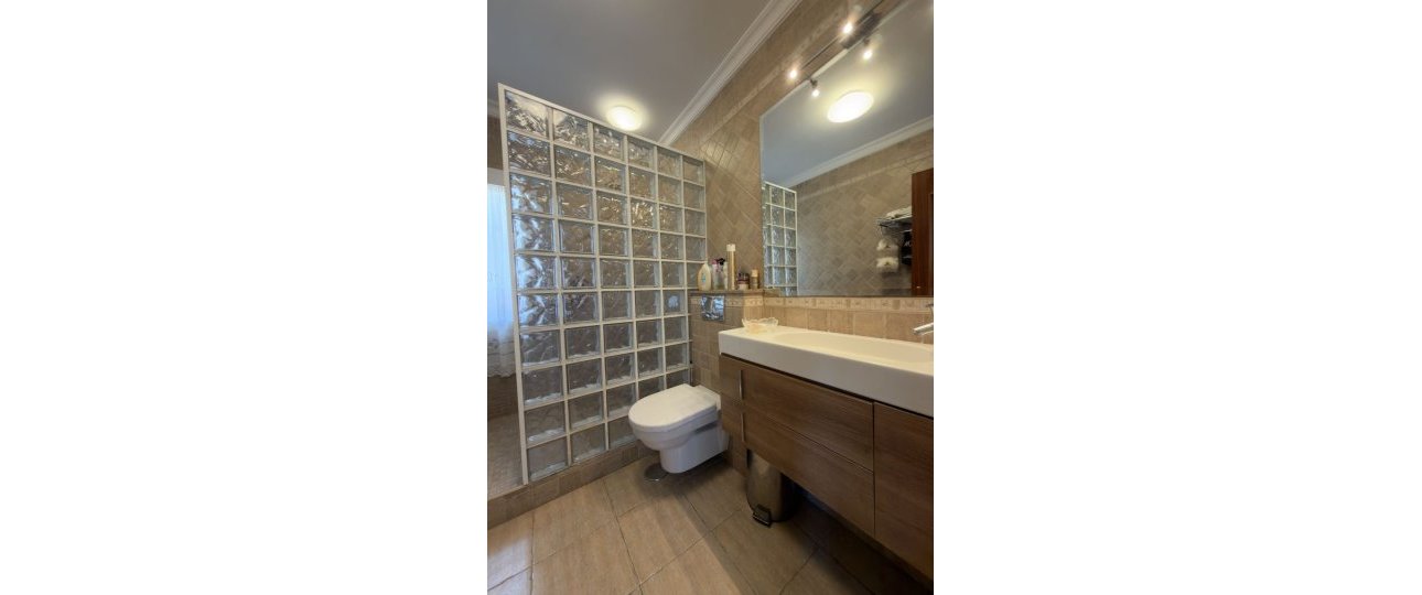 Resale - Villa - Marbella - San Pedro de Alcántara
