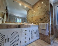 Resale - Villa - Marbella - San Pedro de Alcántara