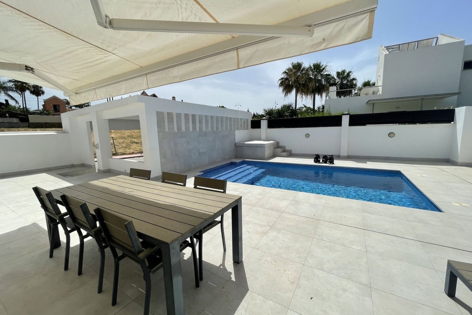 Resale - Villa - Marbella - San Pedro de Alcántara
