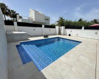 Resale - Villa - Marbella - San Pedro de Alcántara
