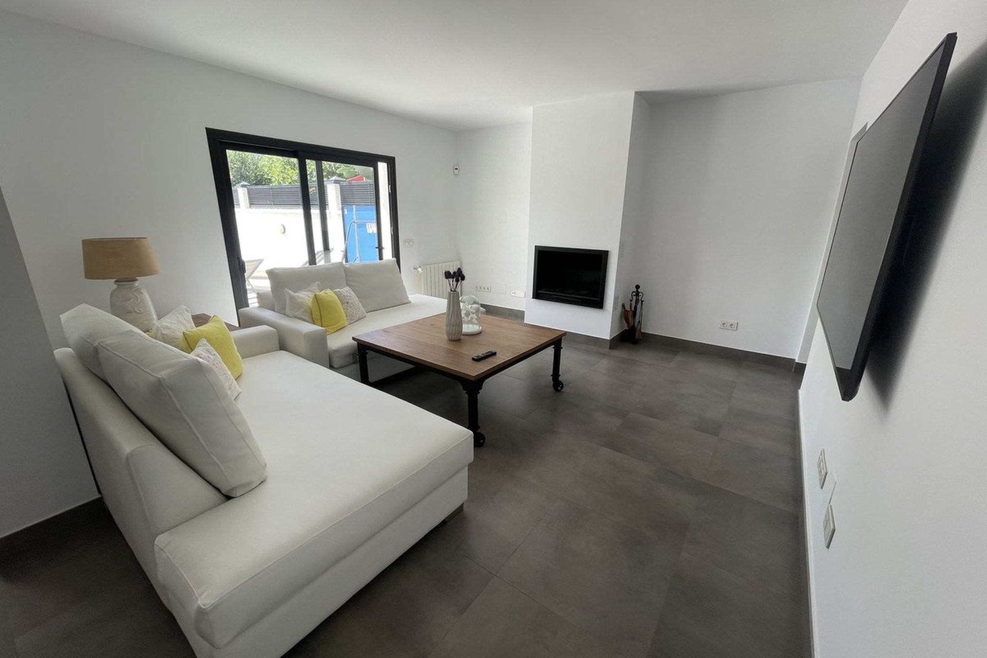 Resale - Villa - Marbella - San Pedro de Alcántara