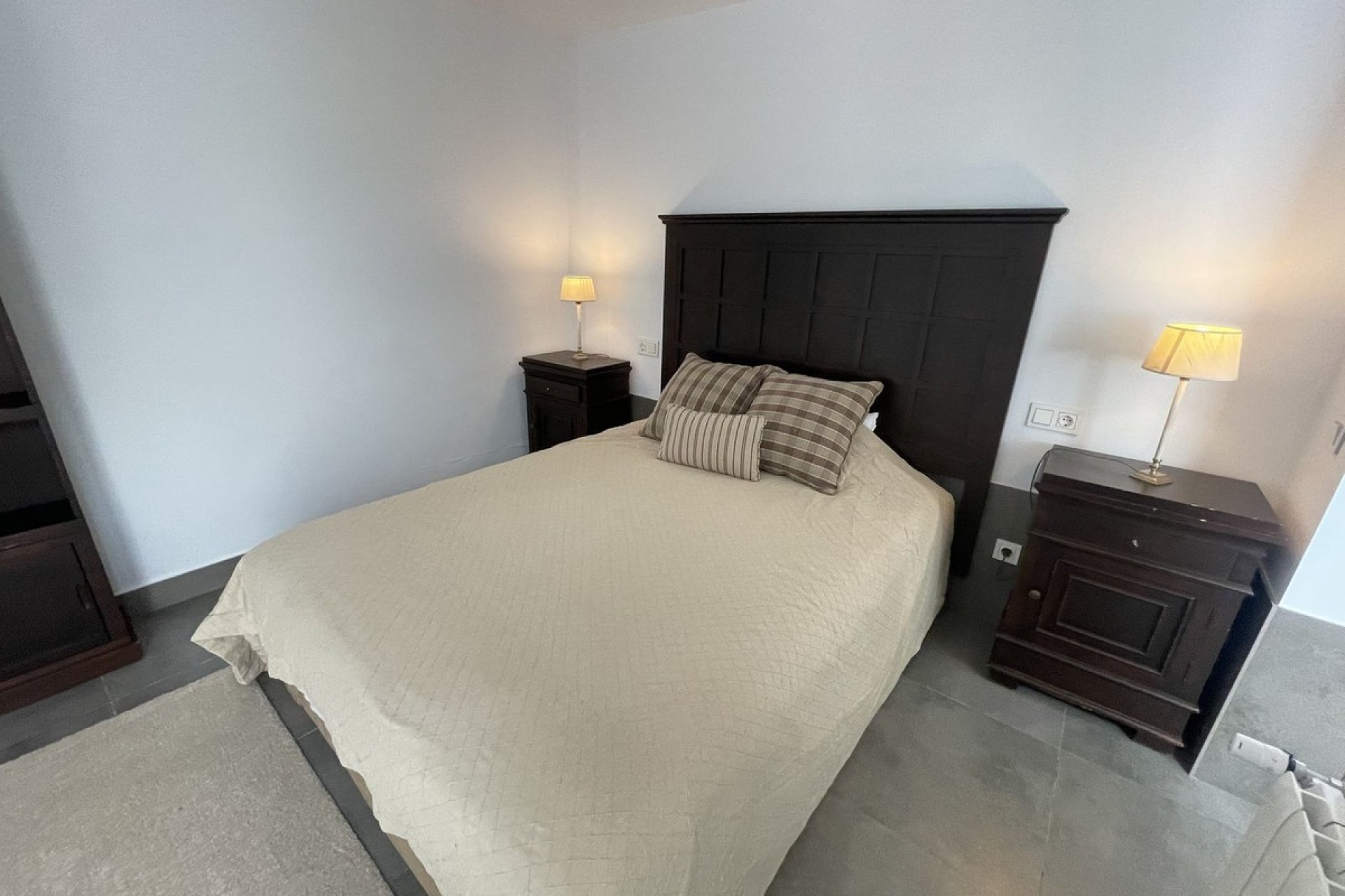 Resale - Villa - Marbella - San Pedro de Alcántara