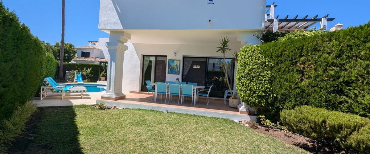 Resale - Villa - Marbella - San Pedro de Alcántara