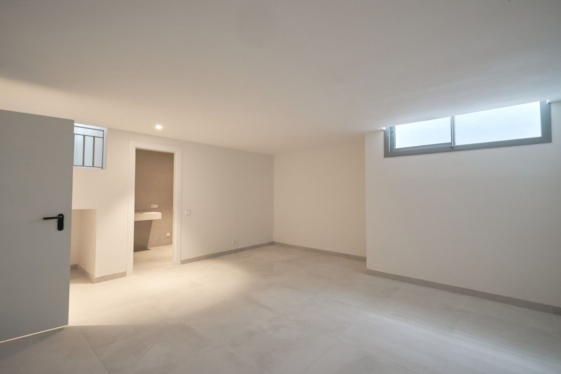 Resale - Villa - Marbella - San Pedro de Alcántara
