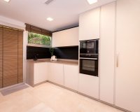 Resale - Villa - Marbella - San Pedro de Alcántara