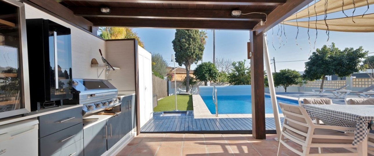 Resale - Villa - Marbella - San Pedro de Alcántara