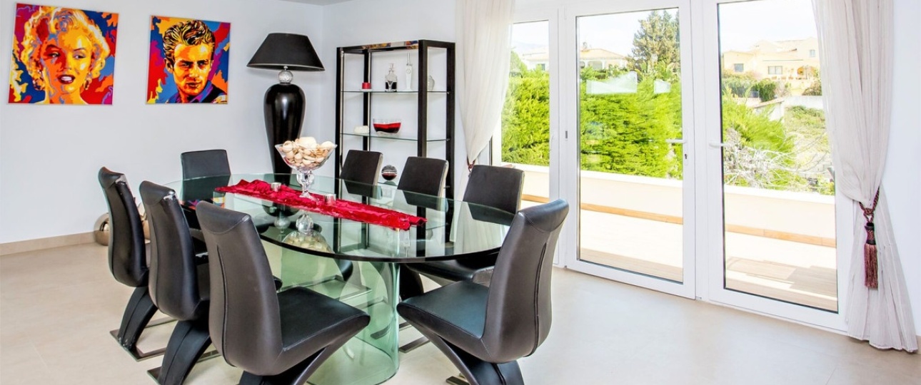 Resale - Villa - Marbella - San Pedro de Alcántara
