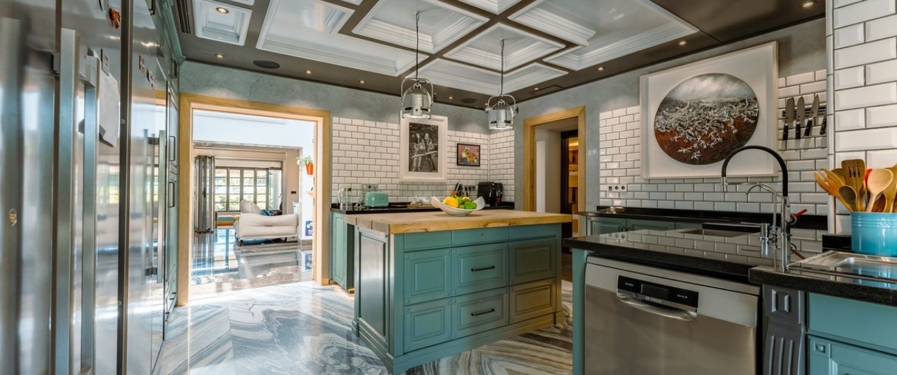 Resale - Villa - Marbella - San Pedro de Alcántara