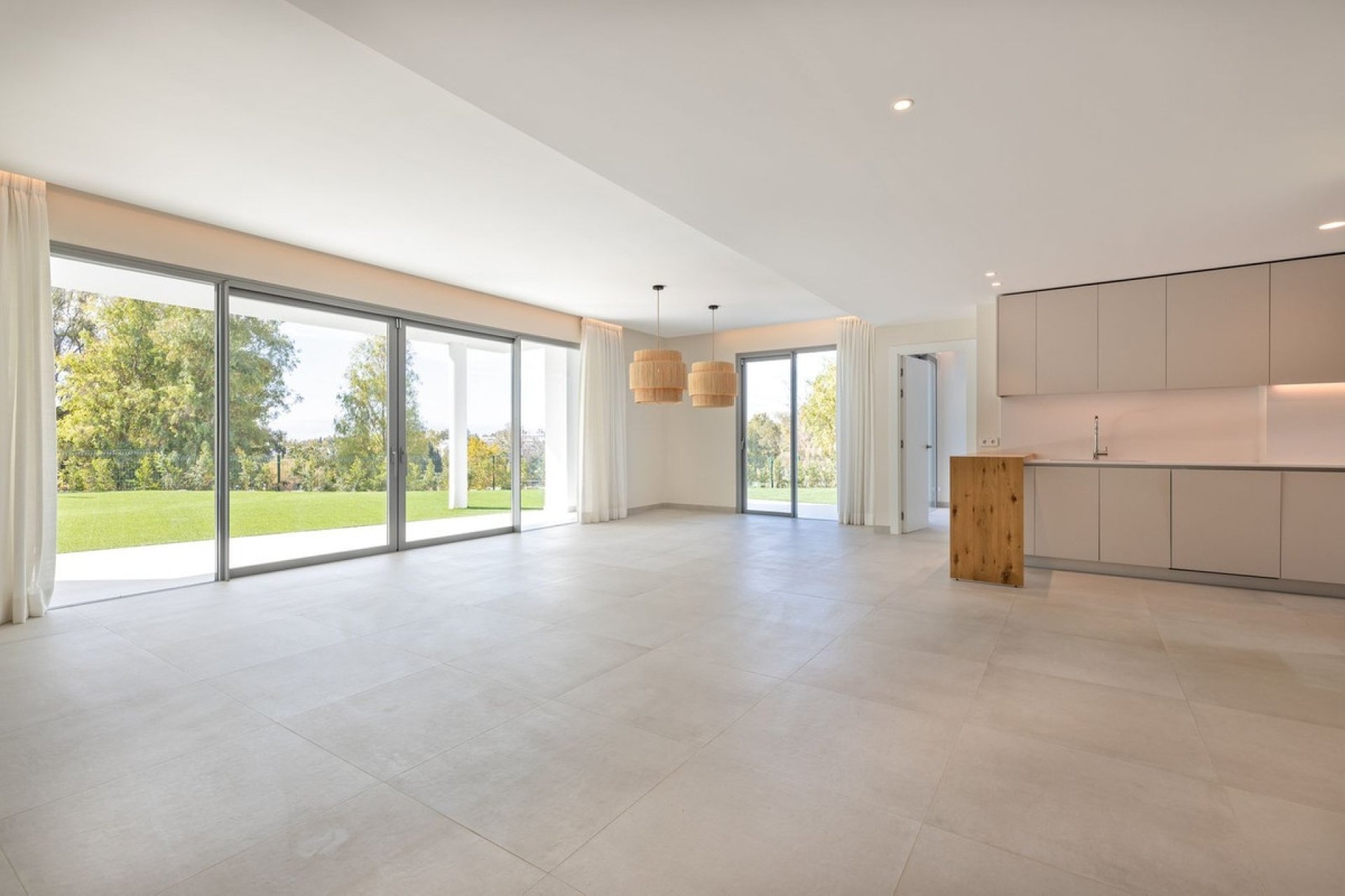 Resale - Villa - Marbella - San Pedro de Alcántara