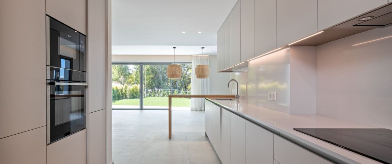 Resale - Villa - Marbella - San Pedro de Alcántara