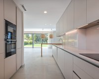 Resale - Villa - Marbella - San Pedro de Alcántara