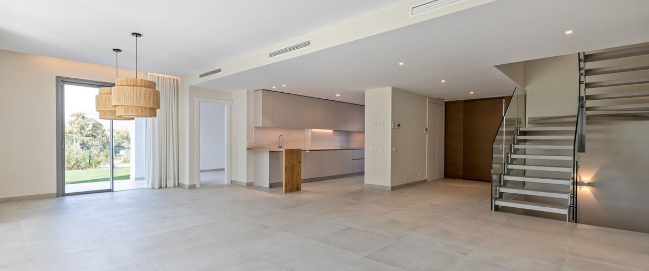 Resale - Villa - Marbella - San Pedro de Alcántara
