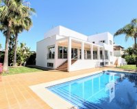 Resale - Villa - Marbella - San Pedro de Alcántara