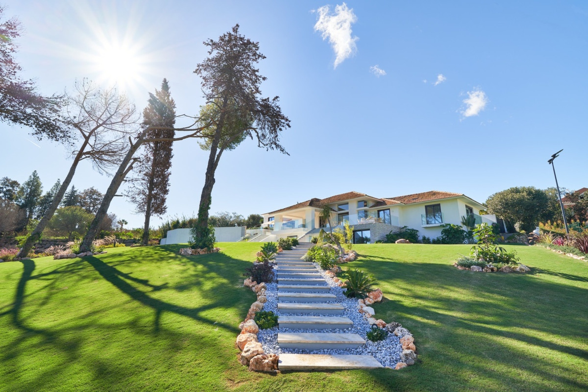 Resale - Villa - Marbella - San Pedro de Alcántara
