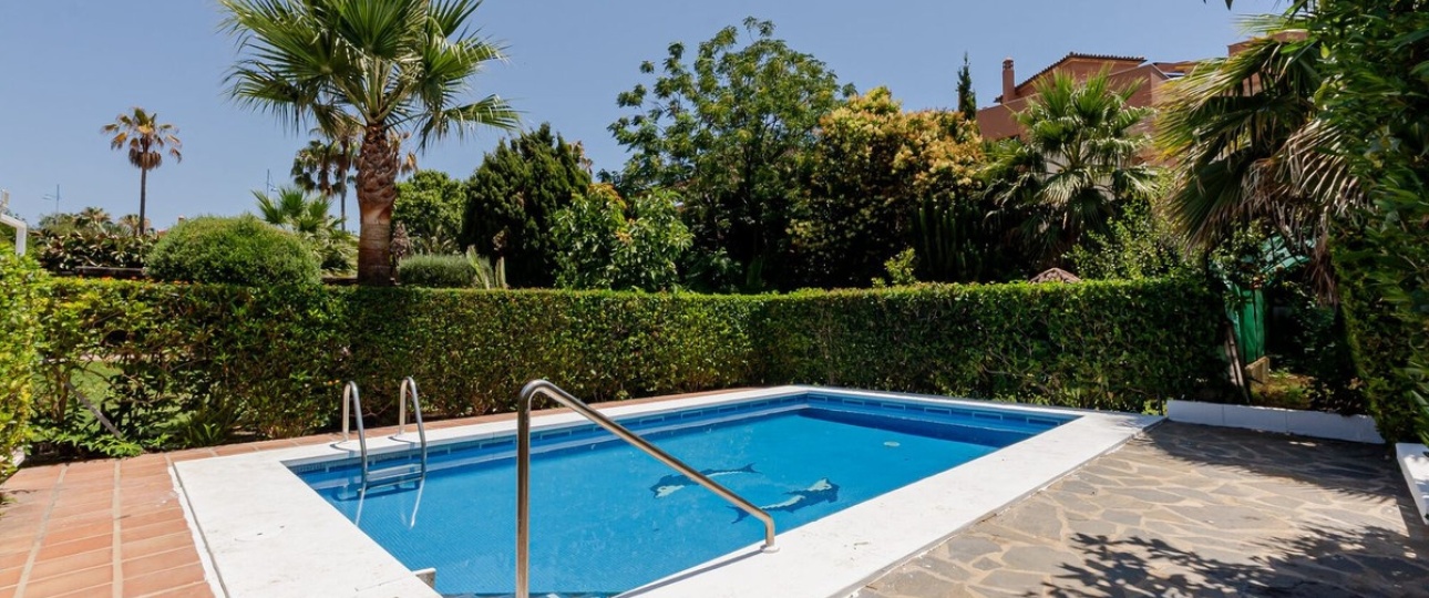 Resale - Villa - Marbella - San Pedro de Alcántara