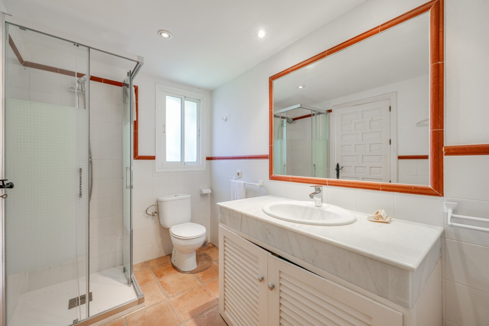Resale - Villa - Marbella - San Pedro de Alcántara