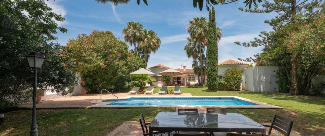 Resale - Villa - Marbella - San Pedro de Alcántara