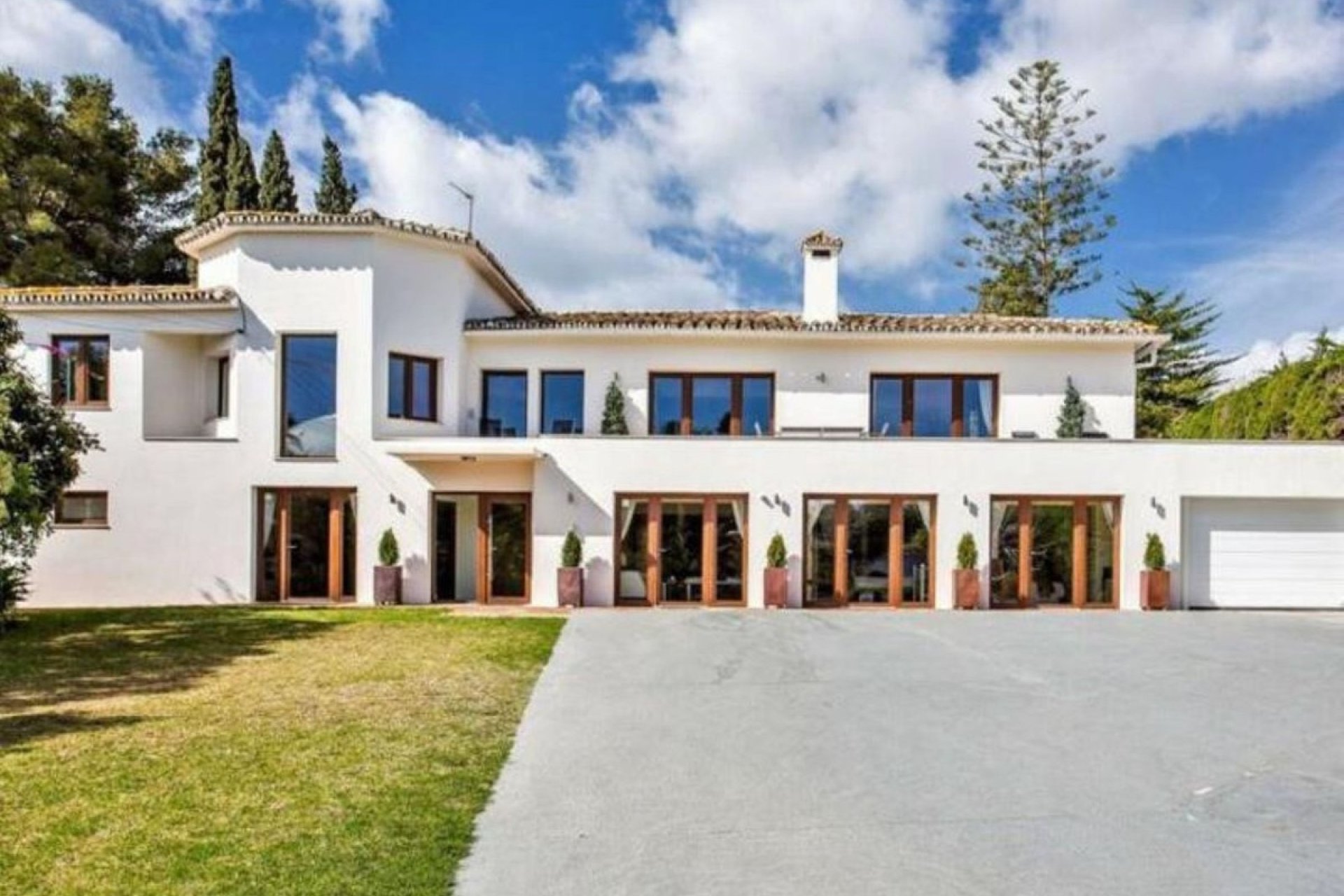 Resale - Villa - Marbella - San Pedro de Alcántara