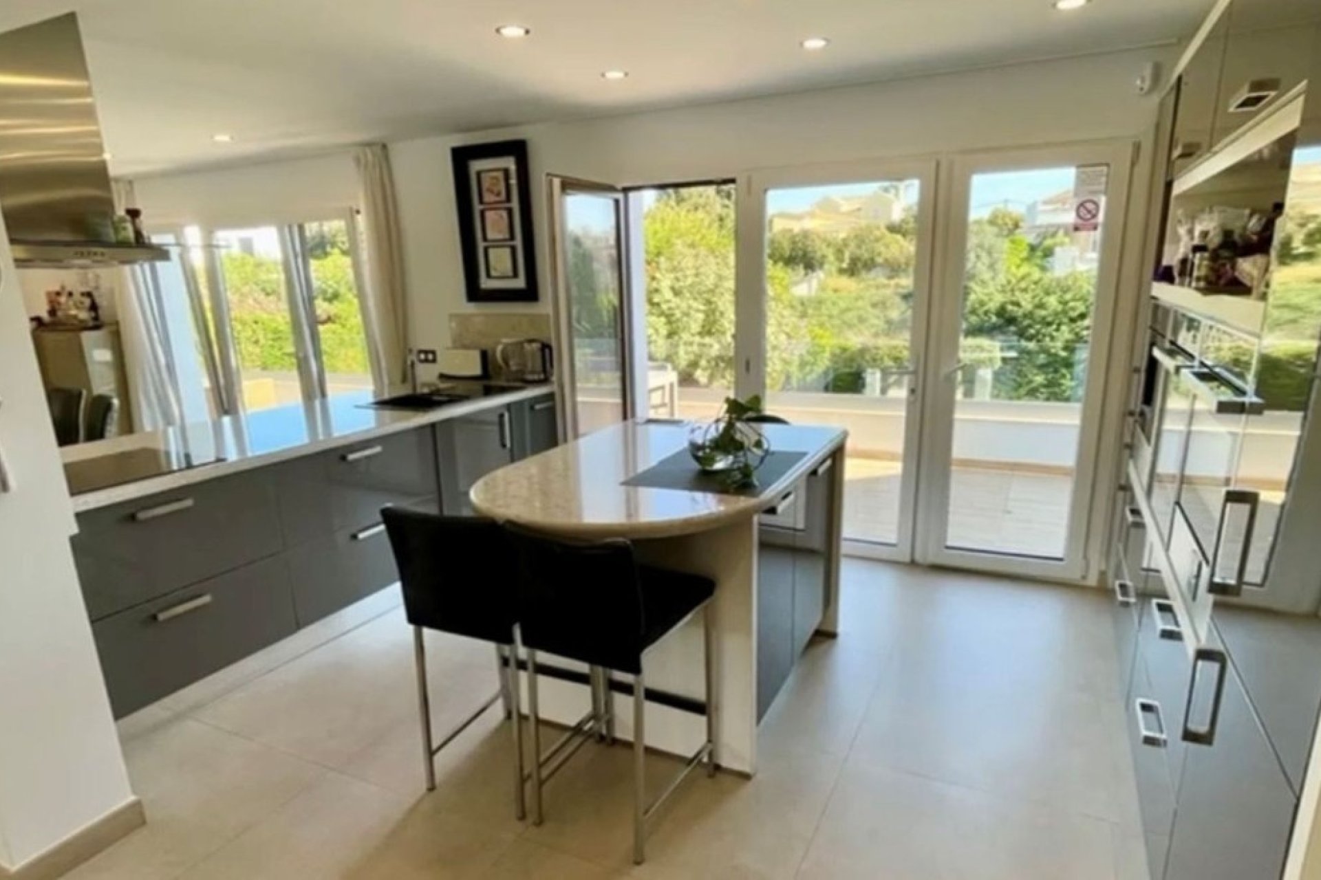 Resale - Villa - Marbella - San Pedro de Alcántara