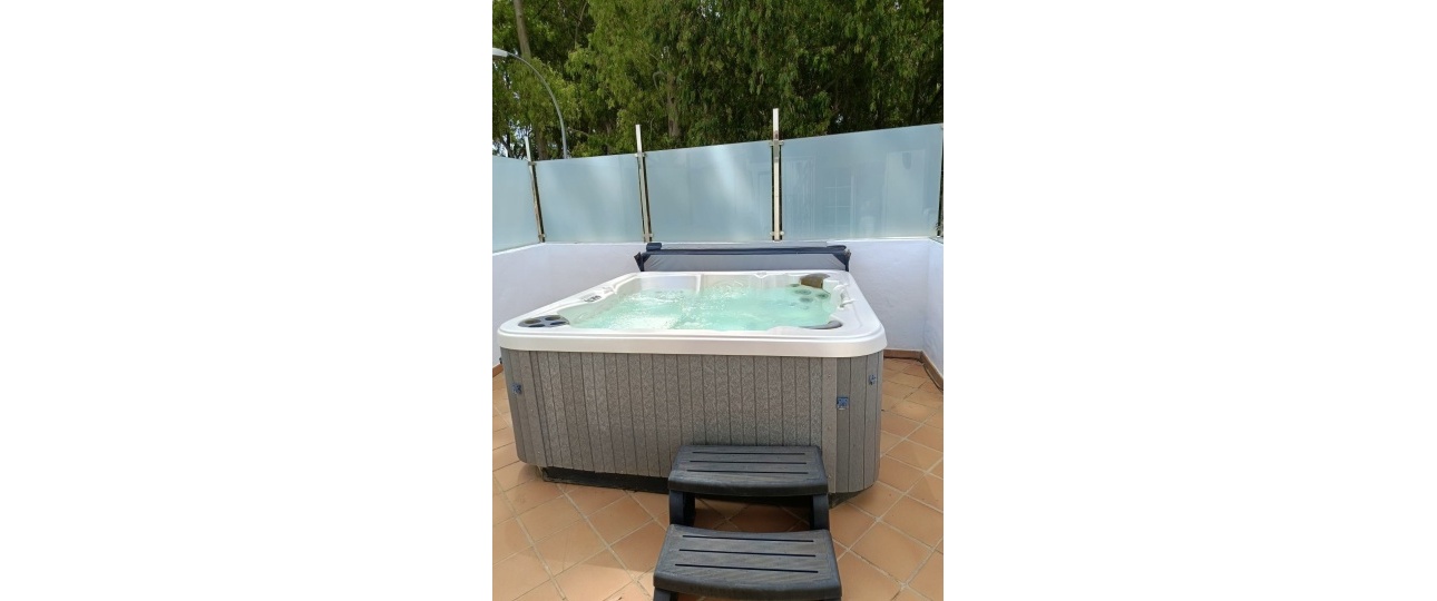 Resale - Villa - Marbella - San Pedro de Alcántara