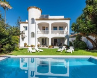 Resale - Villa - Marbella - San Pedro de Alcántara