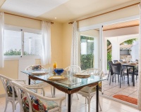 Resale - Villa - Marbella - San Pedro de Alcántara