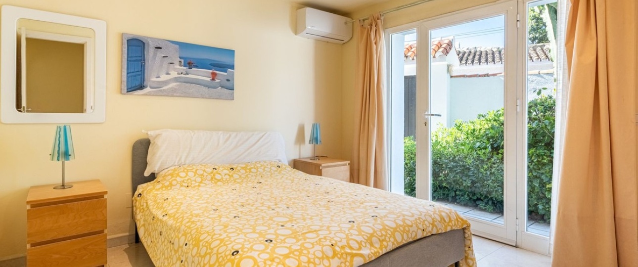 Resale - Villa - Marbella - San Pedro de Alcántara