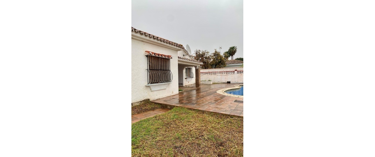 Resale - Villa - Marbella - San Pedro de Alcántara
