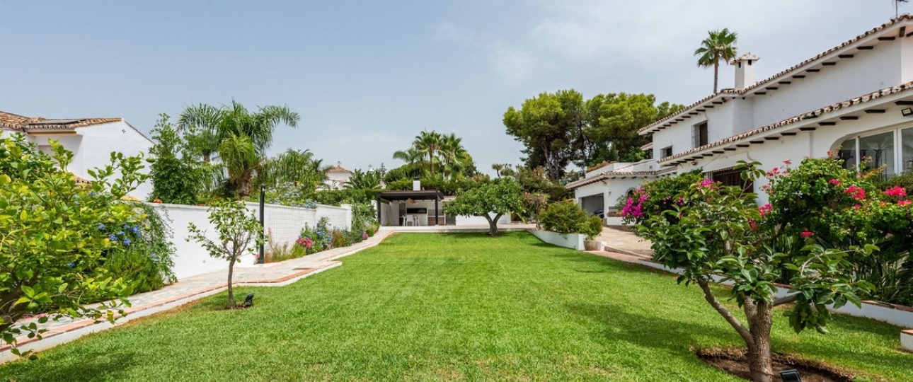 Resale - Villa - Marbella - San Pedro de Alcántara