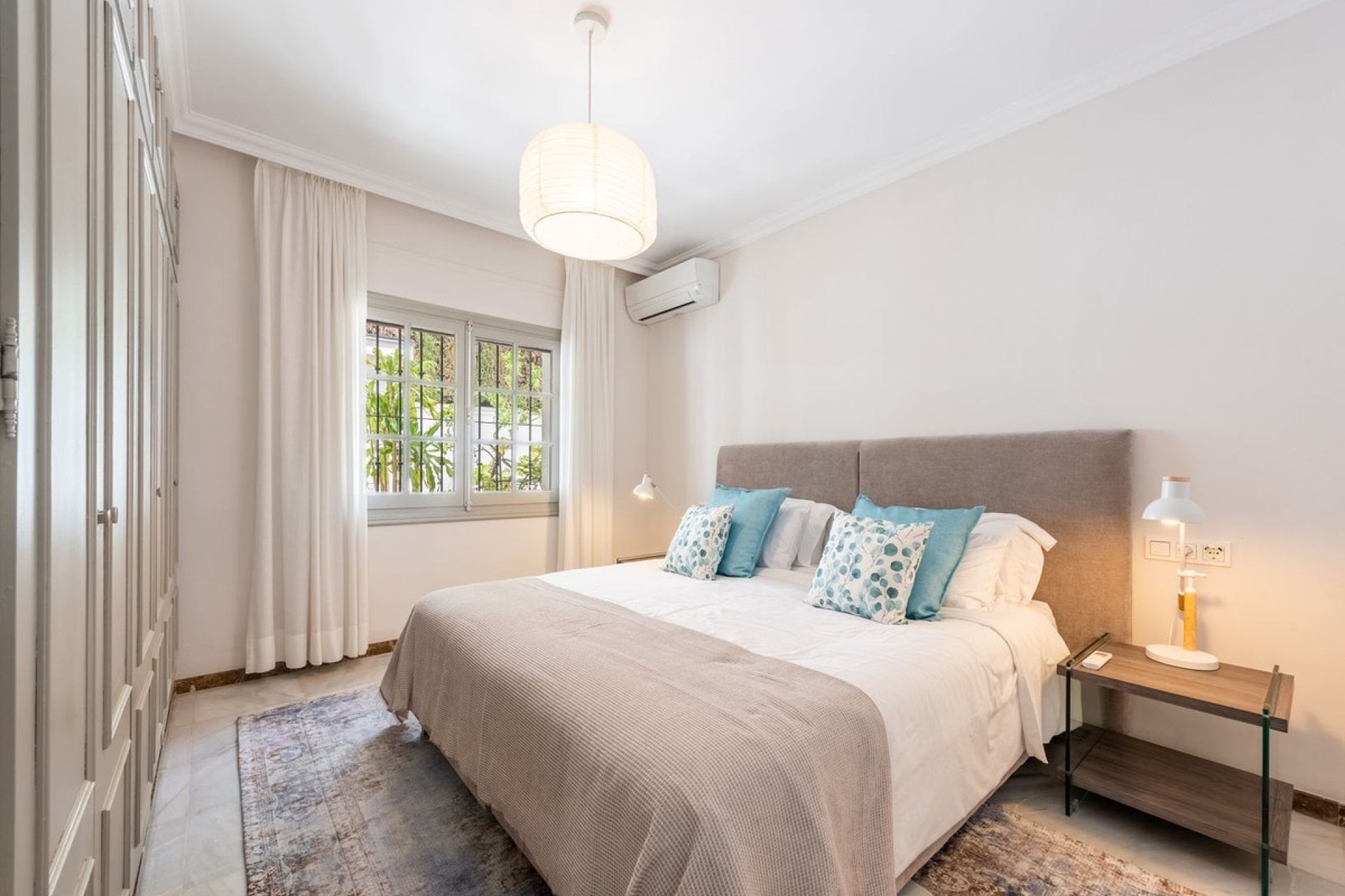Resale - Villa - Marbella - San Pedro de Alcántara