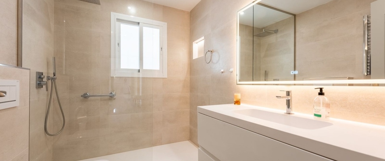 Resale - Villa - Marbella - San Pedro de Alcántara