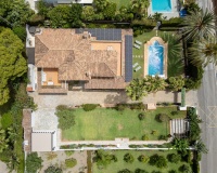 Resale - Villa - Marbella - San Pedro de Alcántara