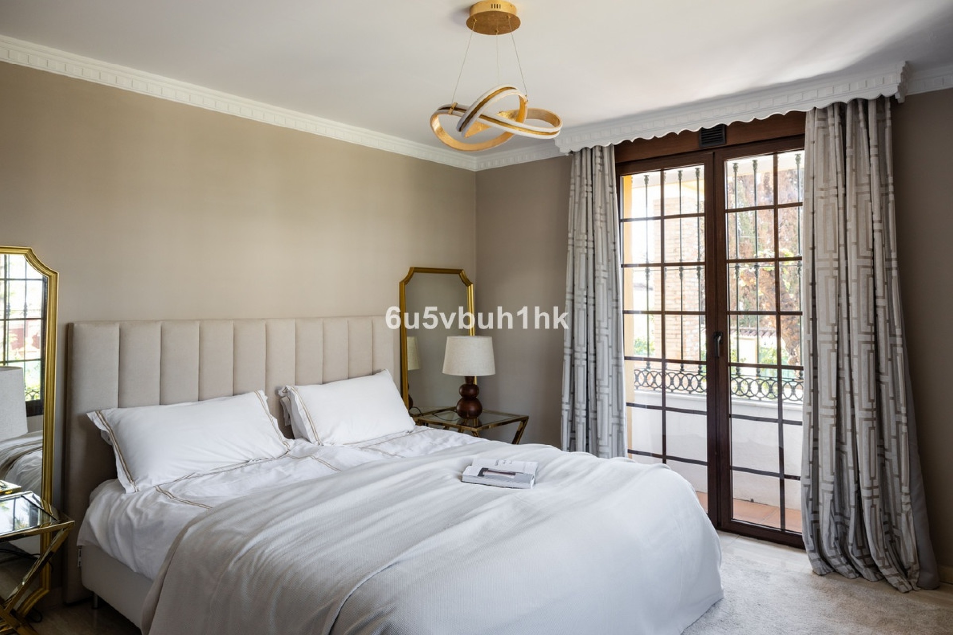 Resale - Villa - Marbella - San Pedro de Alcántara